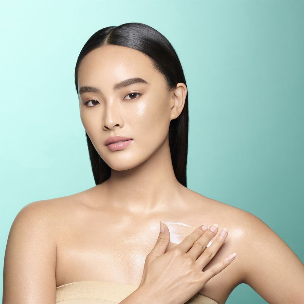 Makari Naturalle Multi-Action Extreme Glow Renewing Body Lotion - Southwestsix Cosmetics Makari Naturalle Multi-Action Extreme Glow Renewing Body Lotion Lotion & Moisturizer Makari Southwestsix Cosmetics Makari Naturalle Multi-Action Extreme Glow Renewing Body Lotion