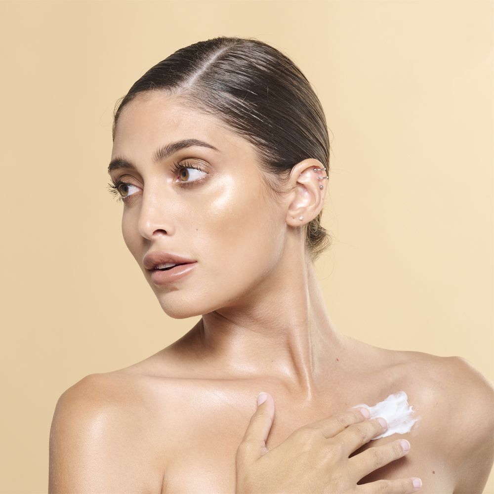 Makari Sandalwood Butter Firming Body Lotion 500ml - Southwestsix Cosmetics Makari Sandalwood Butter Firming Body Lotion 500ml Body Cream Makari Southwestsix Cosmetics Makari Sandalwood Butter Firming Body Lotion 500ml